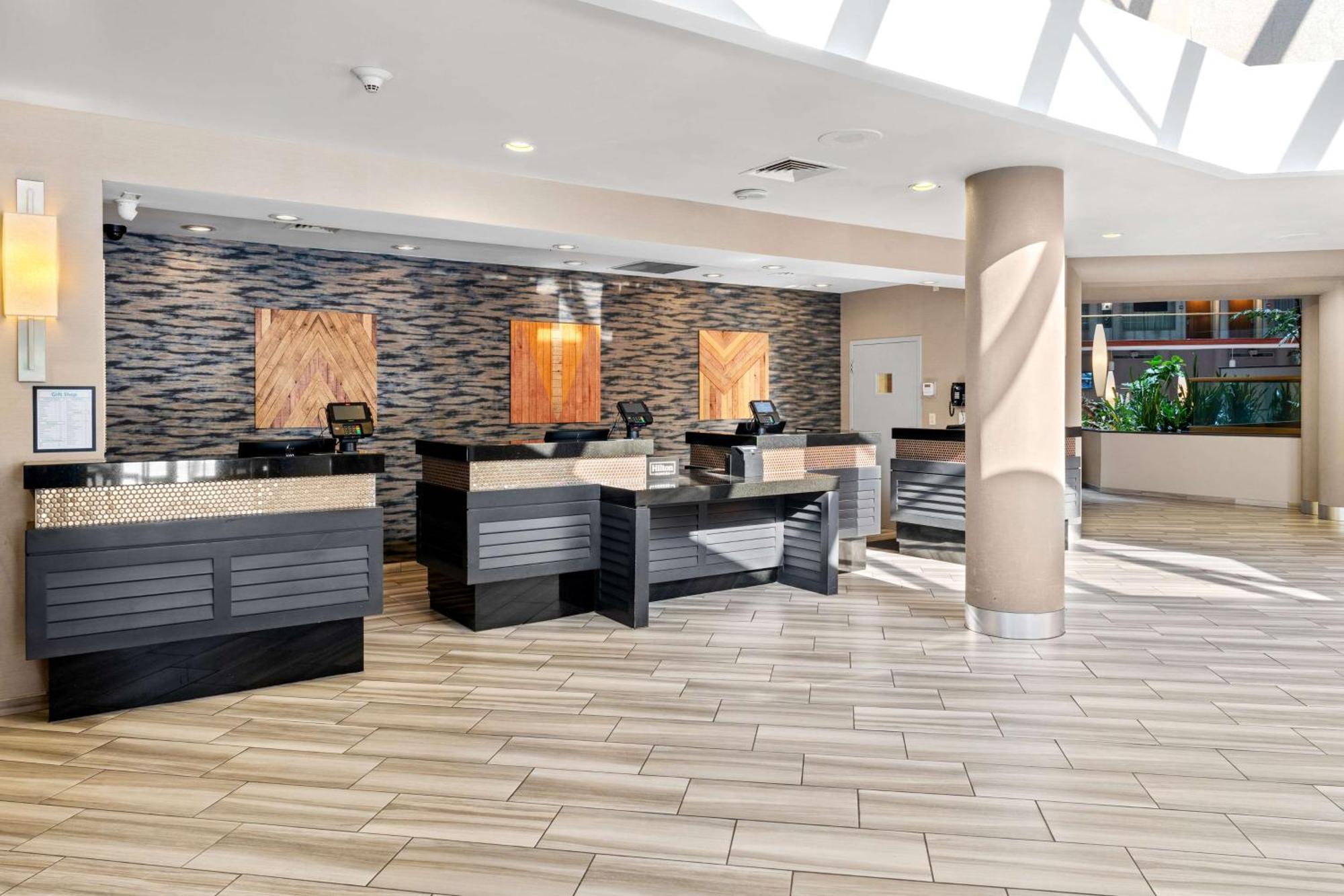 Embassy Suites By Hilton Irvine Orange County Airport Bagian luar foto